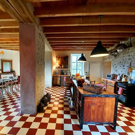 La Motte Holiday home Louroux-de-Bouble